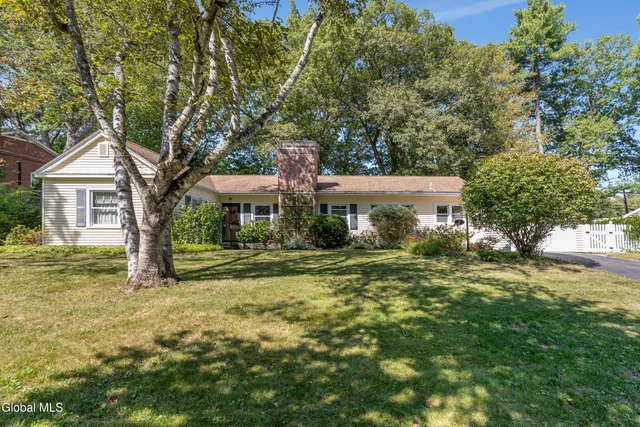 $392,000 | 47 Old Ox Road, Bethlehem, NY 12054