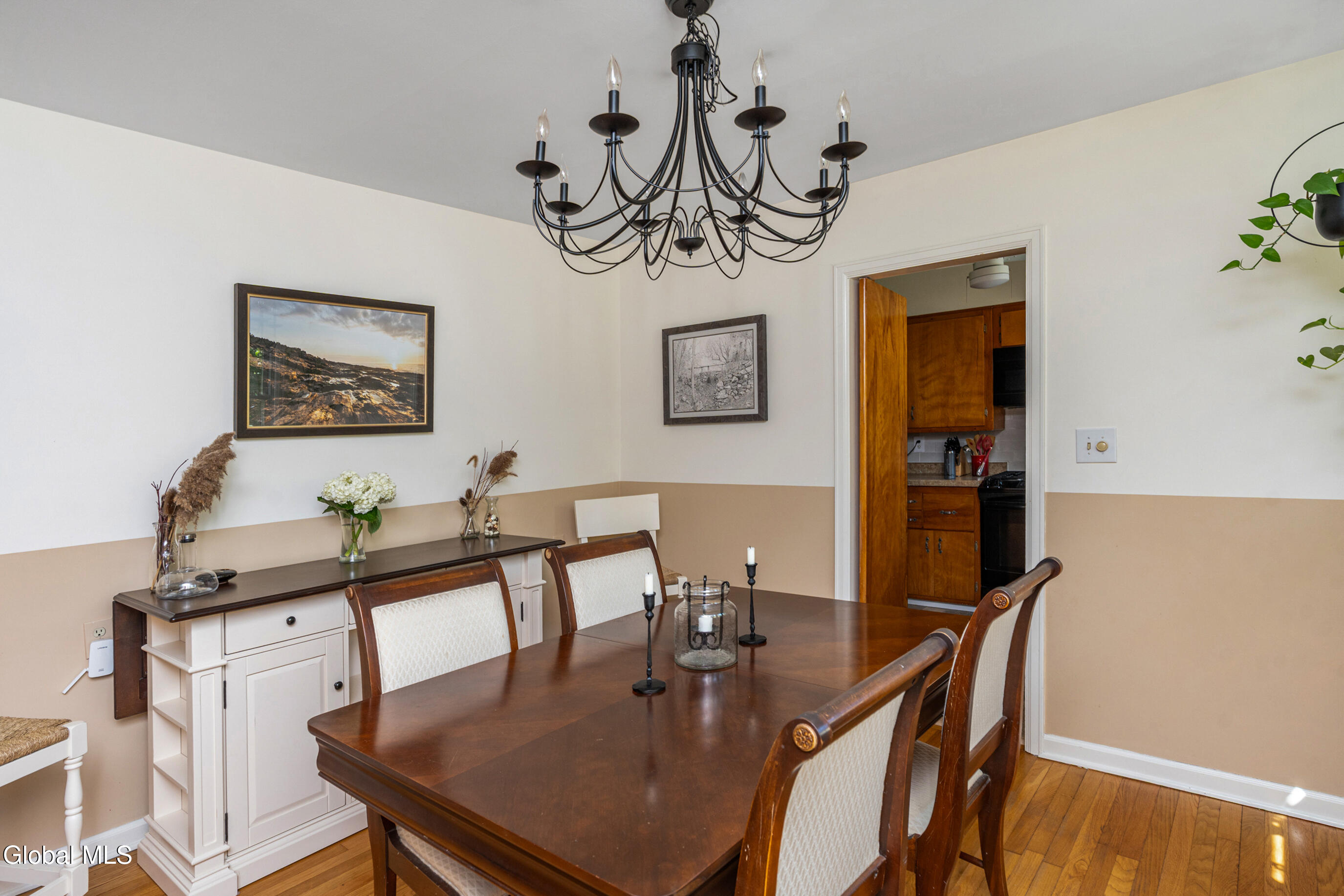 47 Old Ox Road Bethlehem, NY 12054 - Photo 12 of 36 016-47-Old-Ox-Rd