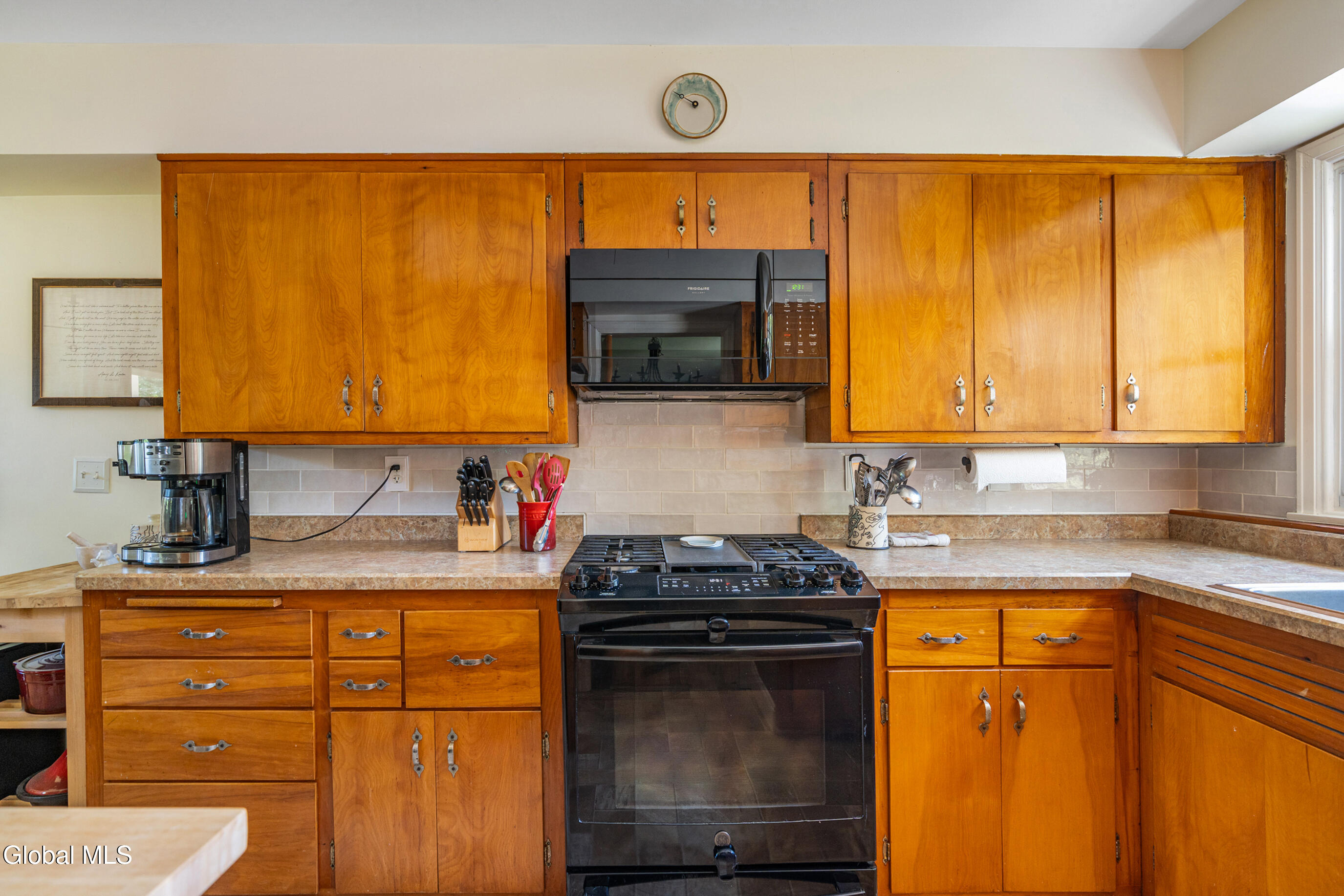 47 Old Ox Road Bethlehem, NY 12054 - Photo 15 of 36 026-47-Old-Ox-Rd