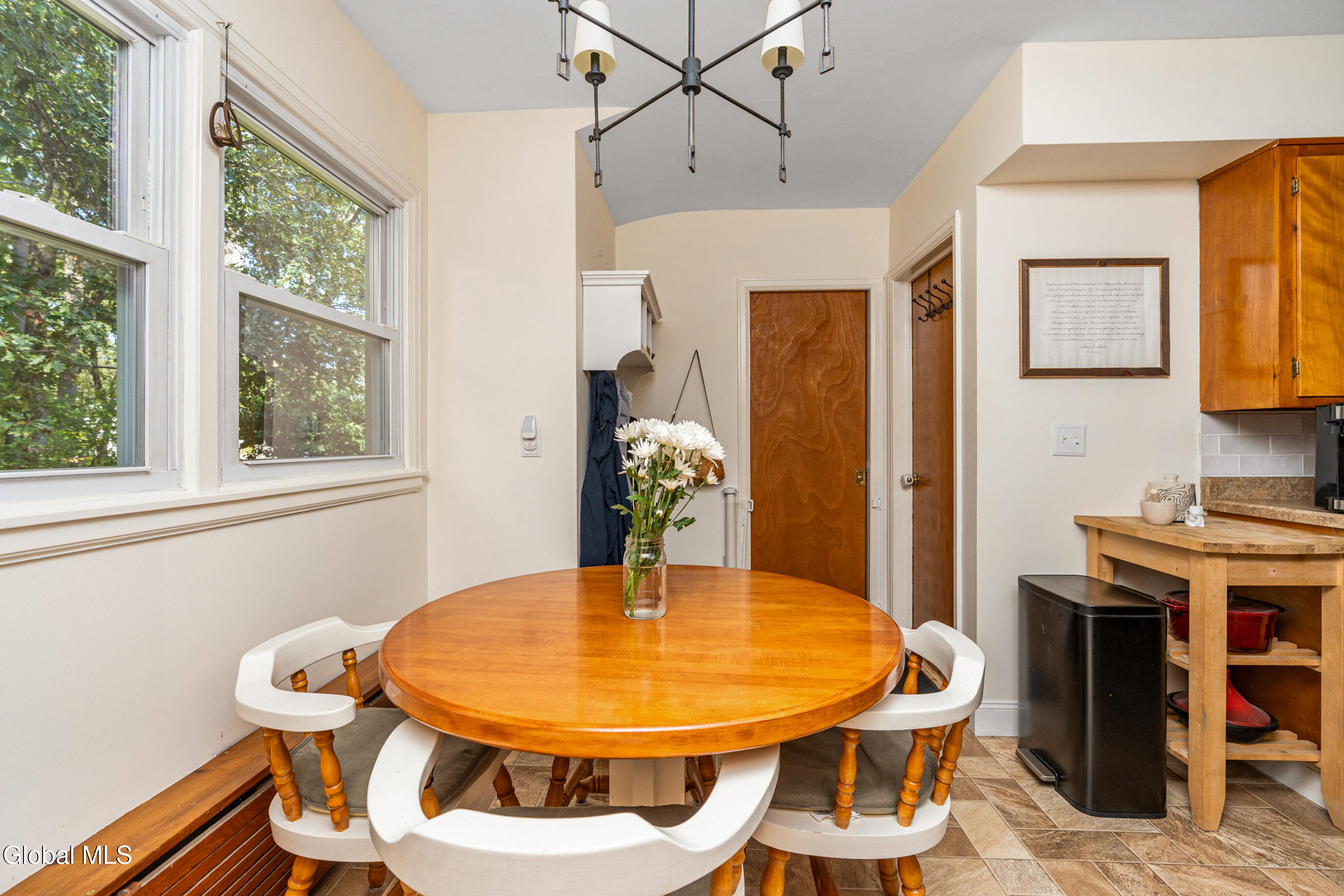 47 Old Ox Road Bethlehem, NY 12054 - Photo 18 of 36 024-47-Old-Ox-Rd