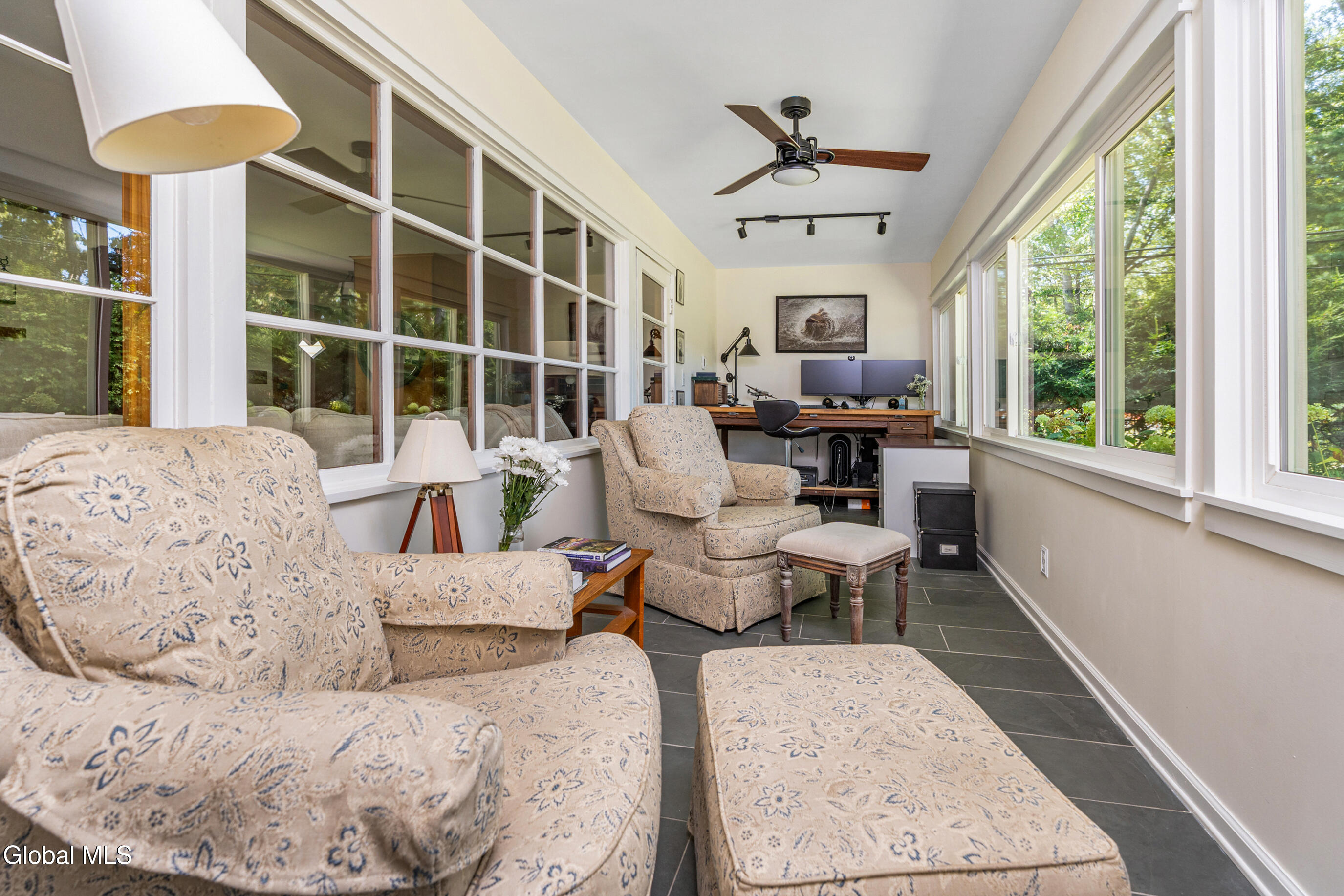 47 Old Ox Road Bethlehem, NY 12054 - Photo 20 of 36 027-47-Old-Ox-Rd