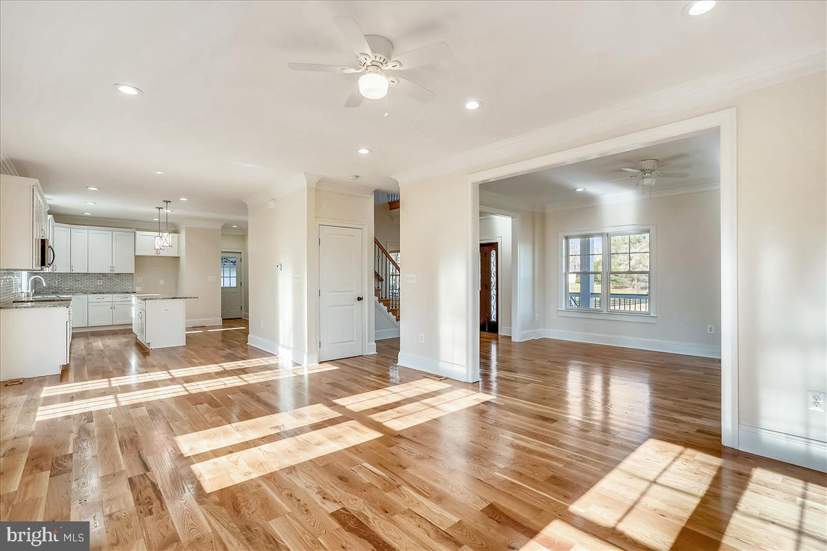5194 Leeds Manor Road Hume, VA 22639 - Photo 15 of 50 Southern exposure provides wonderful natural light