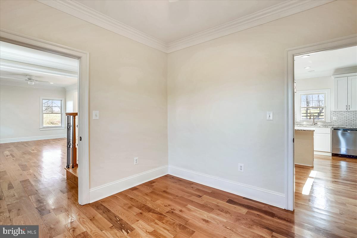 5194 Leeds Manor Road Hume, VA 22639 - Photo 17 of 50 First floor office
