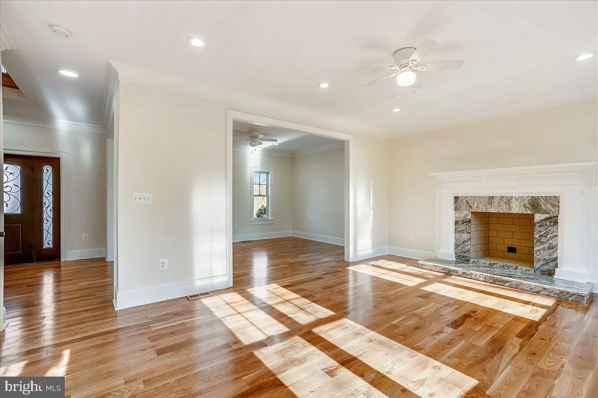 5194 Leeds Manor Road Hume, VA 22639 - Photo 8 of 50 Living/Family Room with wood burning fireplace