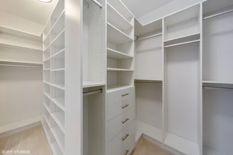 $1,475,000 | 118 East Erie Street, Unit 28E, Chicago, IL 60611