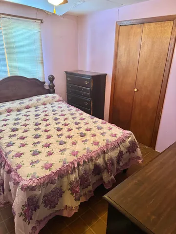 $74,900 | 17 Lake Street, Stockholm, ME 04783