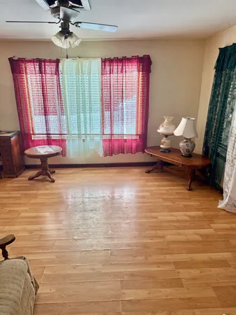 $73,900 | 17 Lake Street, Stockholm, ME 04783