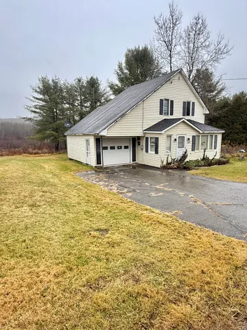 $74,900 | 17 Lake Street, Stockholm, ME 04783