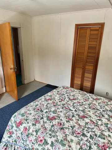 $74,900 | 17 Lake Street, Stockholm, ME 04783