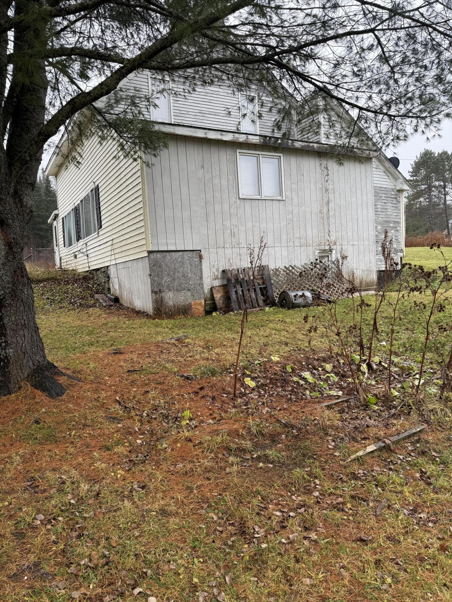 17 Lake Street Stockholm, ME 04783 - Photo 7 of 51 IMG_2290