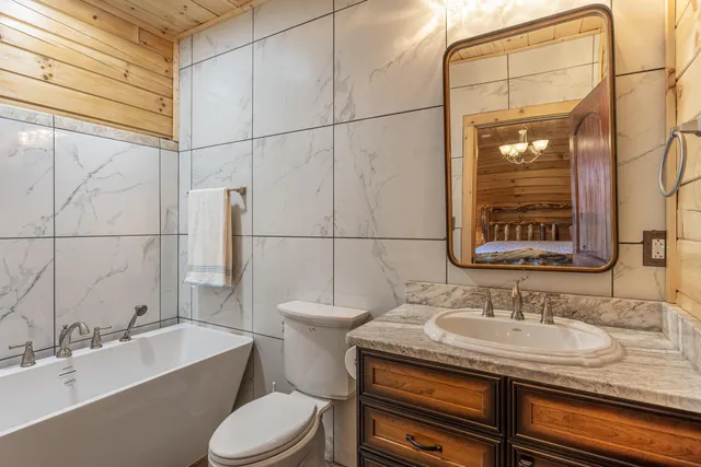 $2,600,000 | 5333 Highway 64, Copperhill, TN 37317