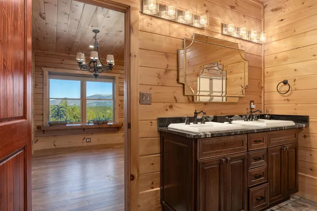 $2,600,000 | 5333 Highway 64, Copperhill, TN 37317