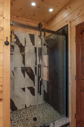 $2,600,000 | 5333 Highway 64, Copperhill, TN 37317