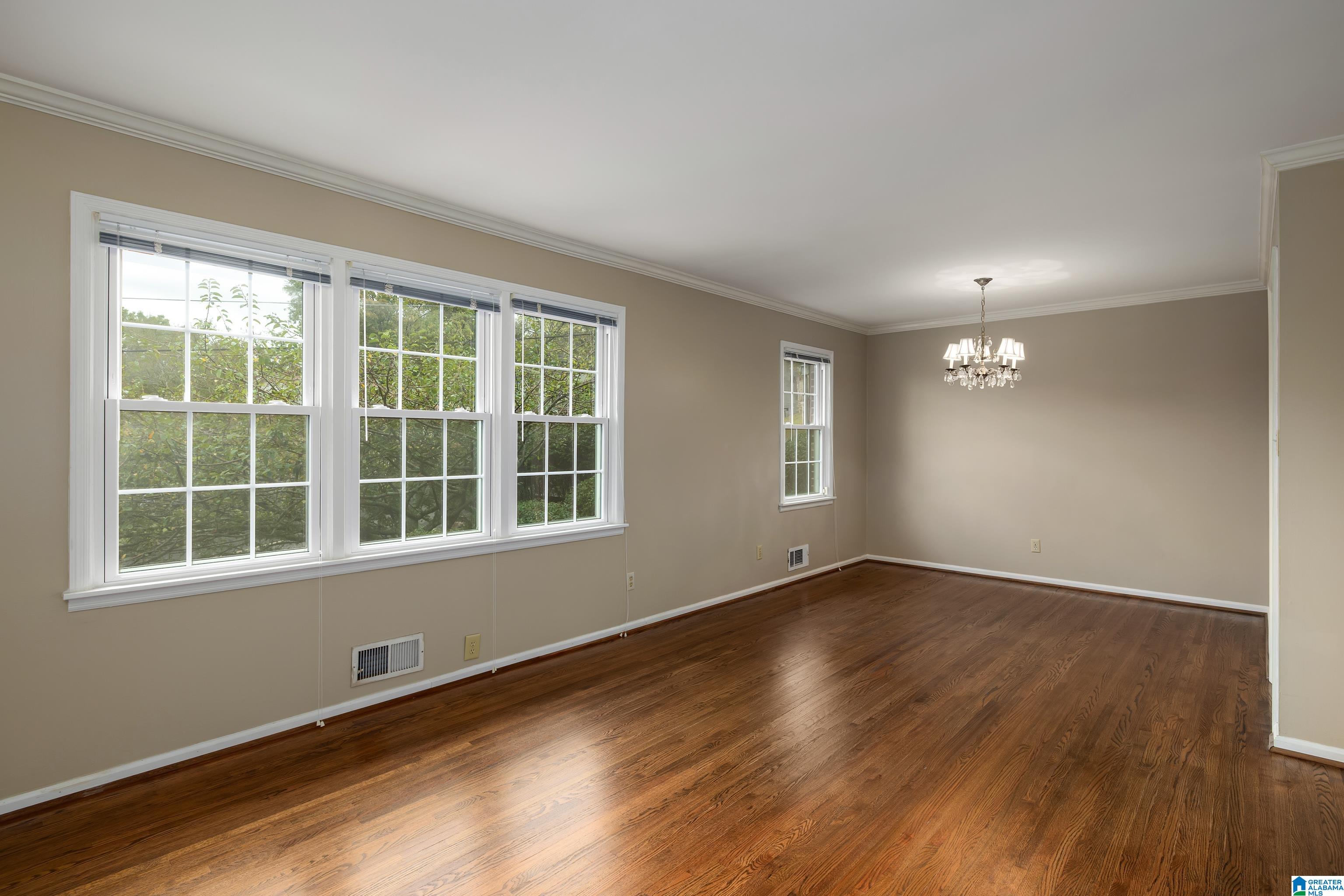 5916 Southcrest Road Birmingham, AL 35213 - Photo 10 of 40