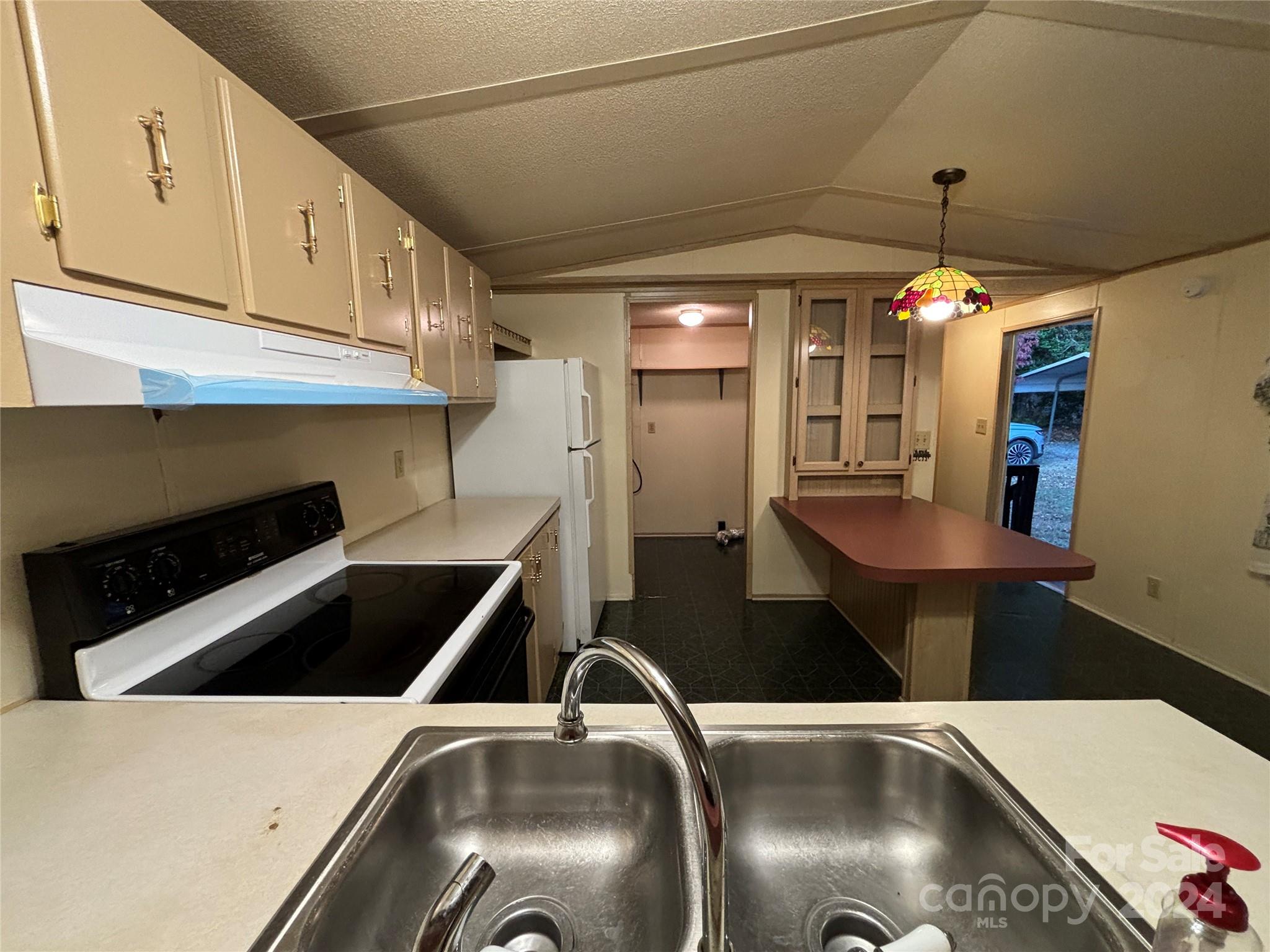 3774 Deal Mill Road Granite Falls, NC 28630 - Photo 4 of 22 Gallery Image 4