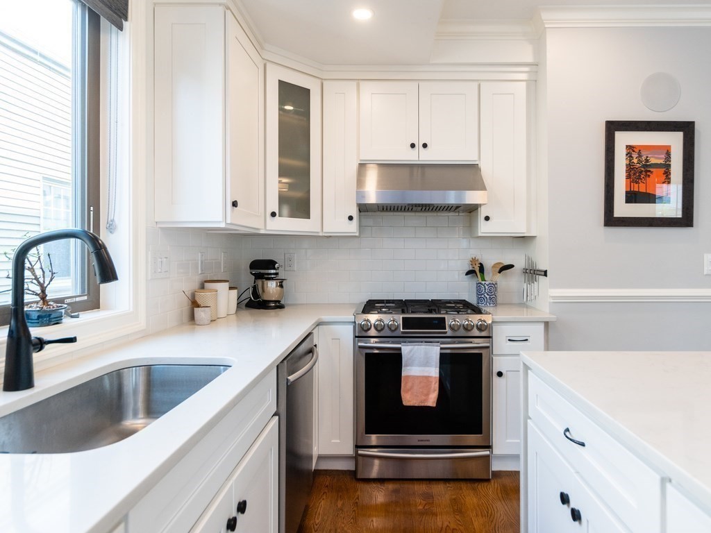 51 Iffley Road, Unit 2 Boston, MA 02130 - Photo 11 of 29 Gallery Image 11