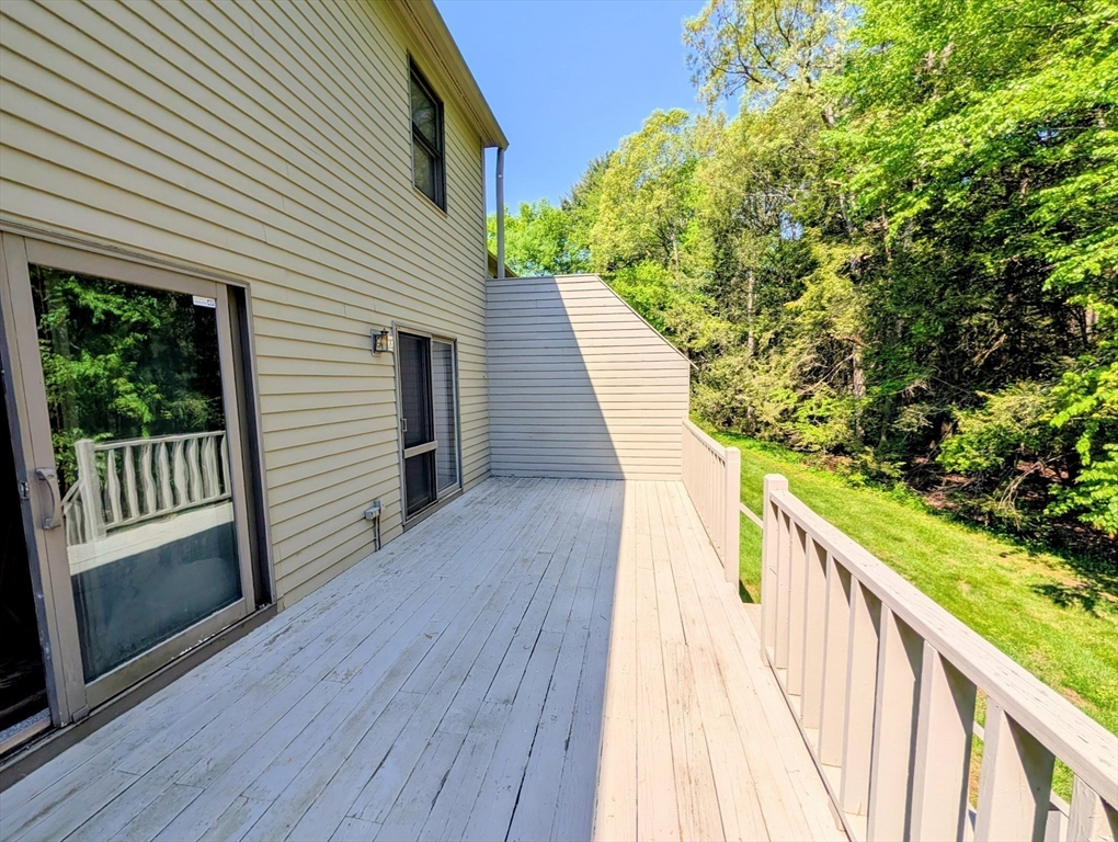 419 Southwick Road, Unit Q71 Westfield, MA 01085 - Photo 31 of 42