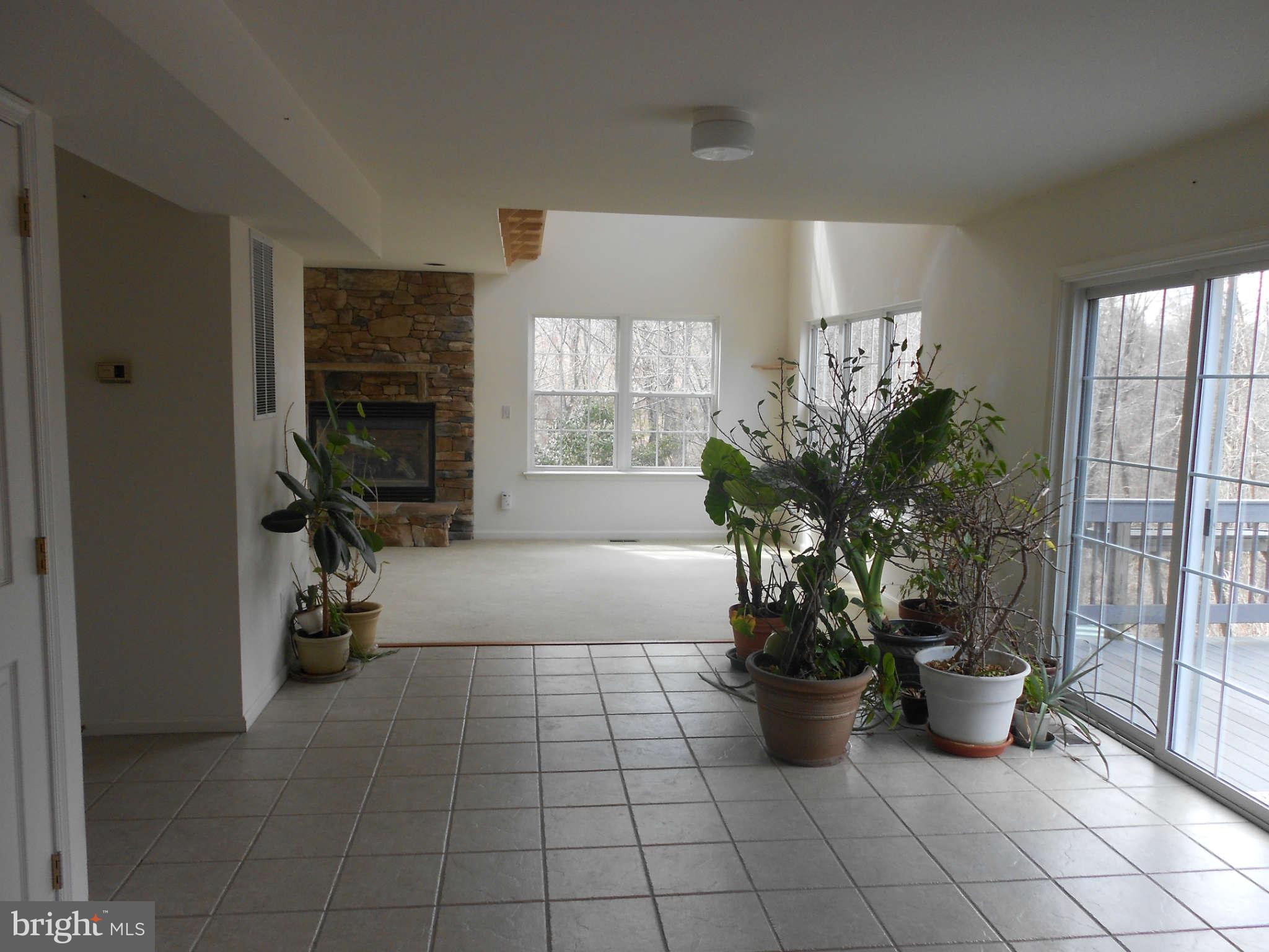 4010 Christiana Parran Road Huntingtown, MD 20639 - Photo 6 of 23 Interior (General)