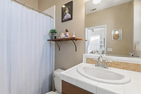 $459,000 | 653 Calle Vibrante, Palm Desert, CA 92211