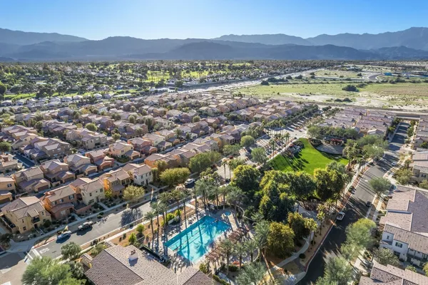$459,000 | 653 Calle Vibrante, Palm Desert, CA 92211