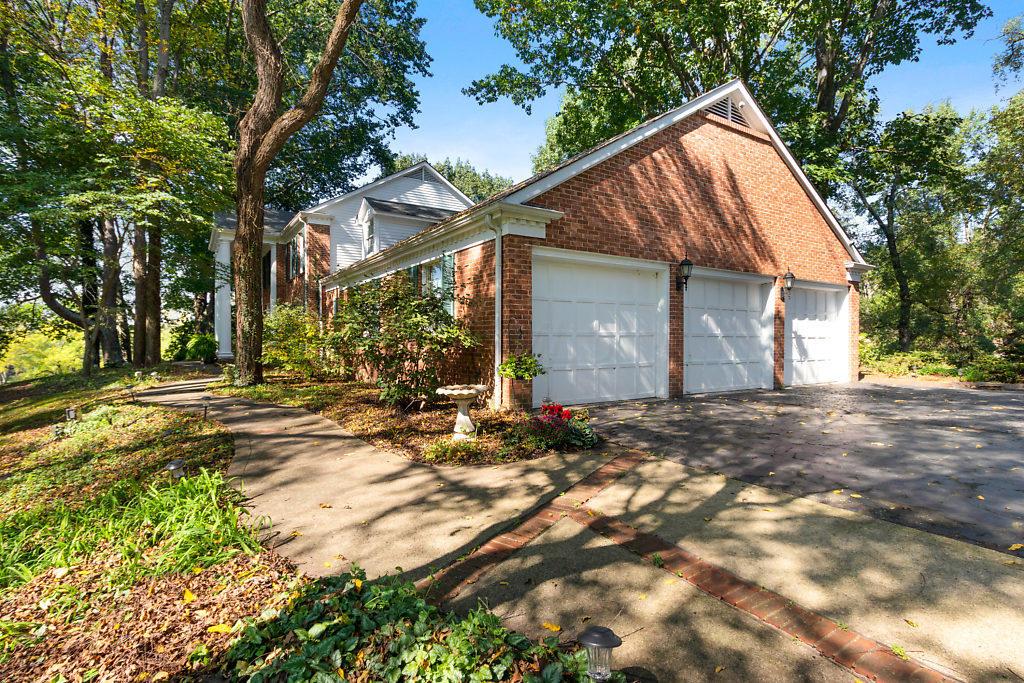 11256 Hollow Road Southwest Pataskala, OH 43062 - Photo 48 of 62