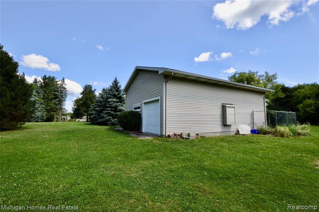 8058 Barden Road Davison, MI 48423 - Photo 43 of 46
