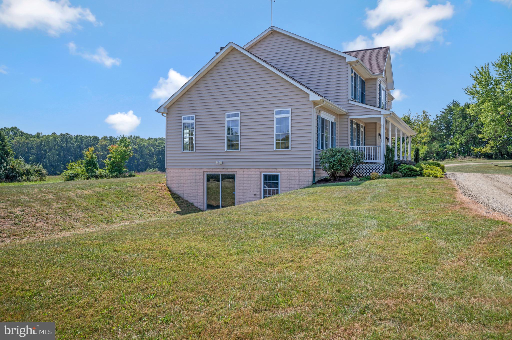 6471 Stoney Road Midland, VA 22728 - Photo 48 of 67 Left side view with basement entry