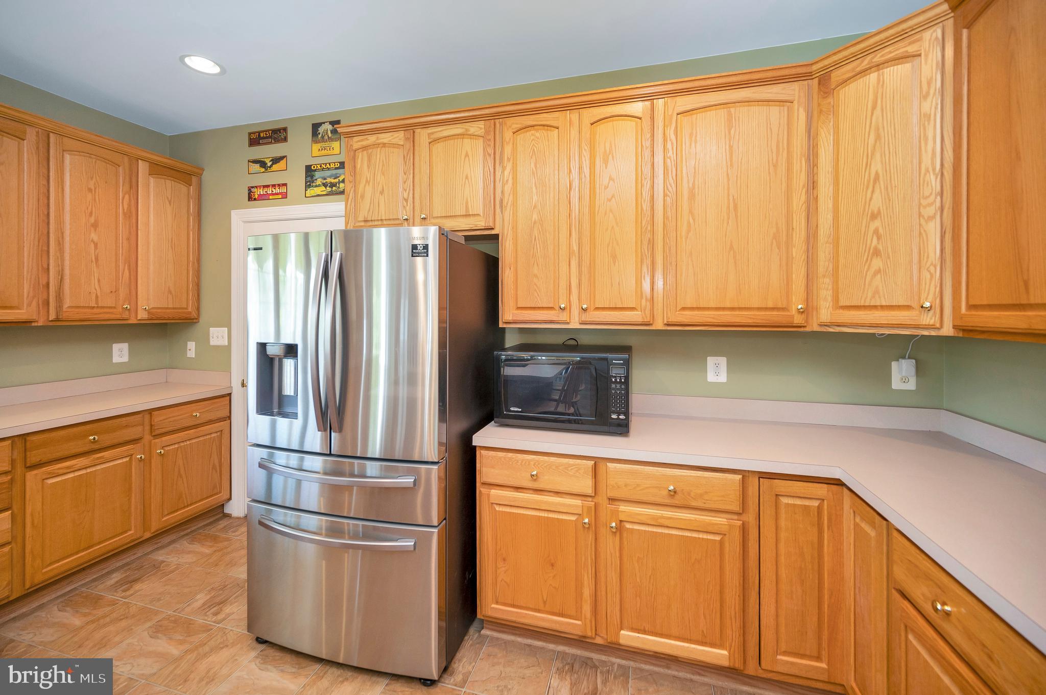 6471 Stoney Road Midland, VA 22728 - Photo 10 of 67 Side wall of kitchen
