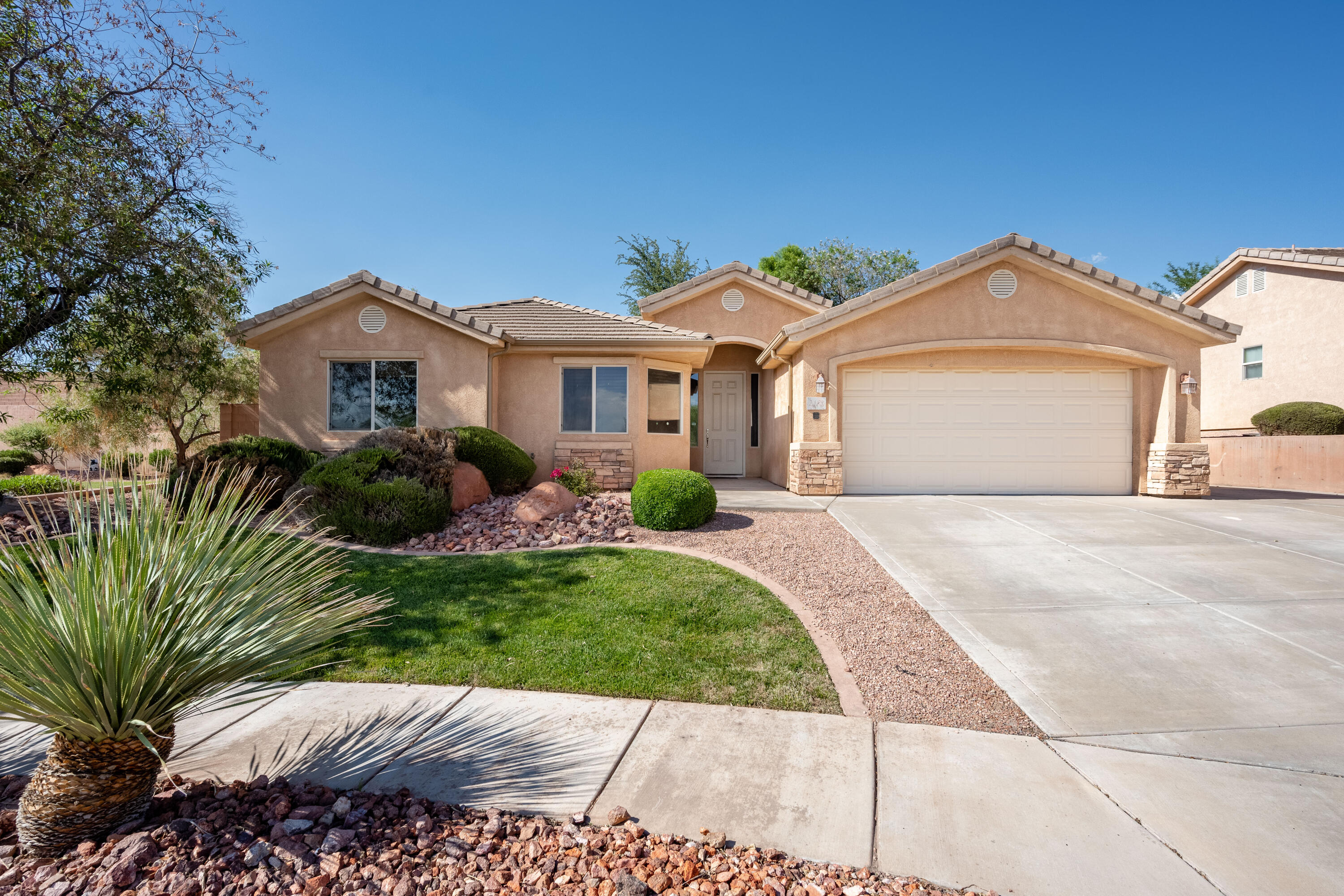2188 West 1770th Street North St. George, UT 84770 - Photo 1 of 1 Exterior