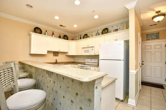 $285,000 | 1000 Ray Costin Way, Unit 108, Murrells Inlet, SC 29576