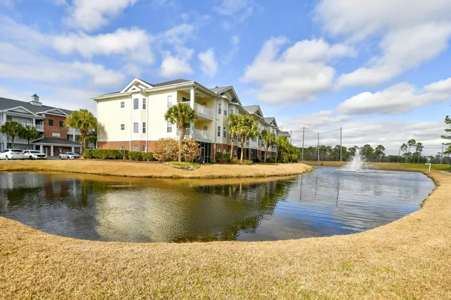 $285,000 | 1000 Ray Costin Way, Unit 108, Murrells Inlet, SC 29576