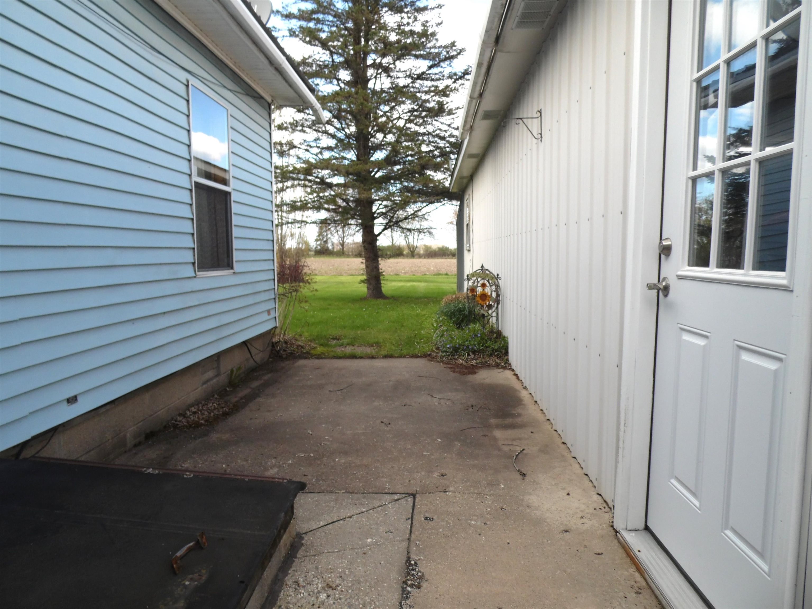 811 Graham Road Coleman, MI 48618 - Photo 40 of 78