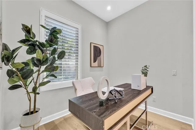 $2,350,000 | 61 Acorn Glen, Irvine, CA 92620