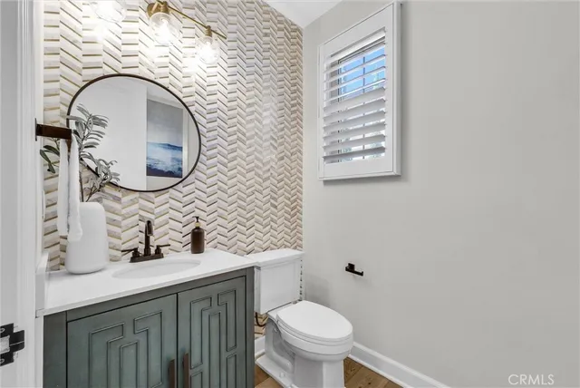 $2,350,000 | 61 Acorn Glen, Irvine, CA 92620