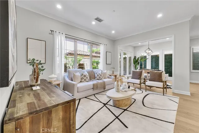 $2,350,000 | 61 Acorn Glen, Irvine, CA 92620