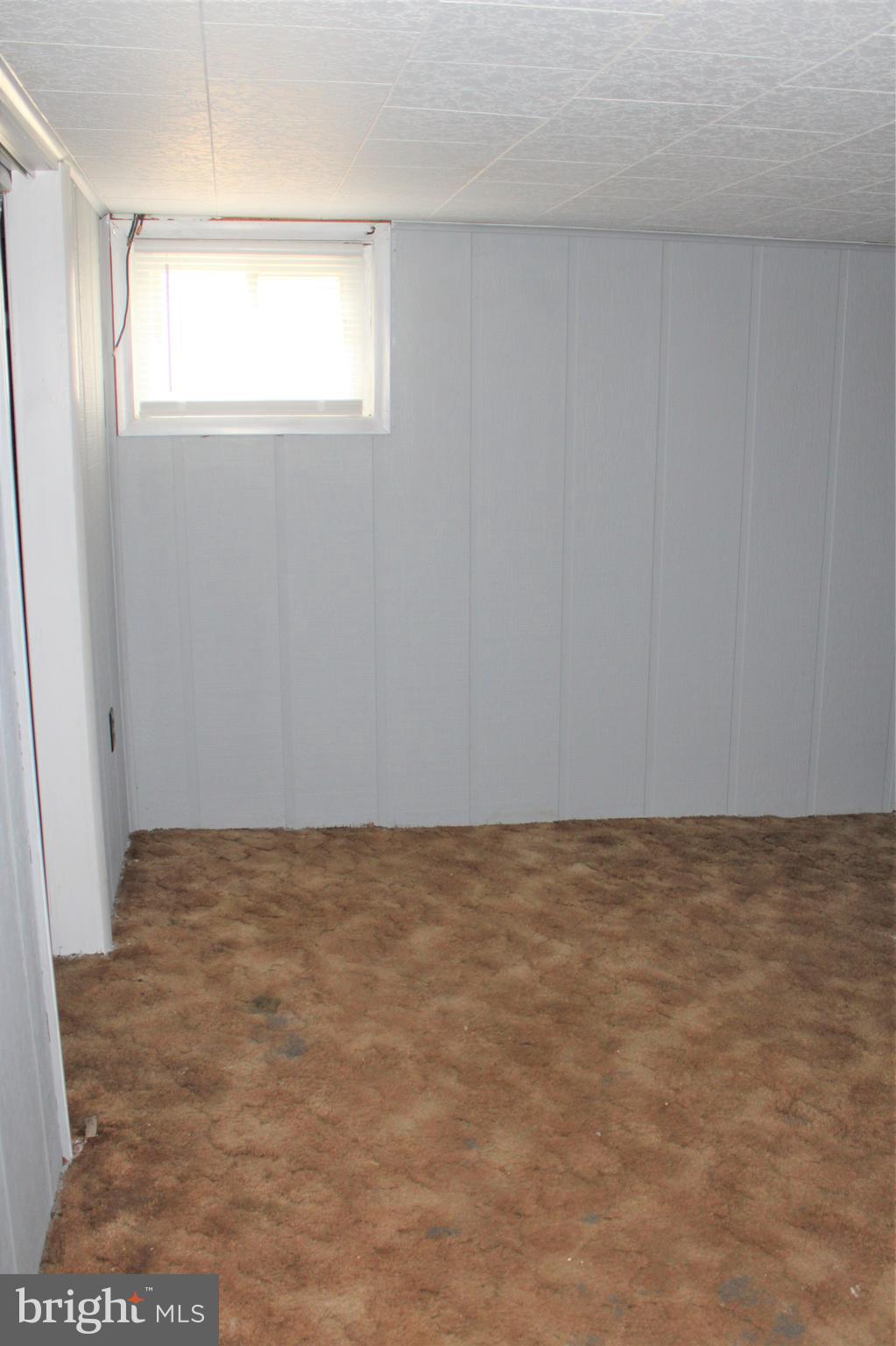 14706 Winchester Road Southwest Cresaptown, MD 21502 - Photo 35 of 39 Lower Level Bonus Room View 2