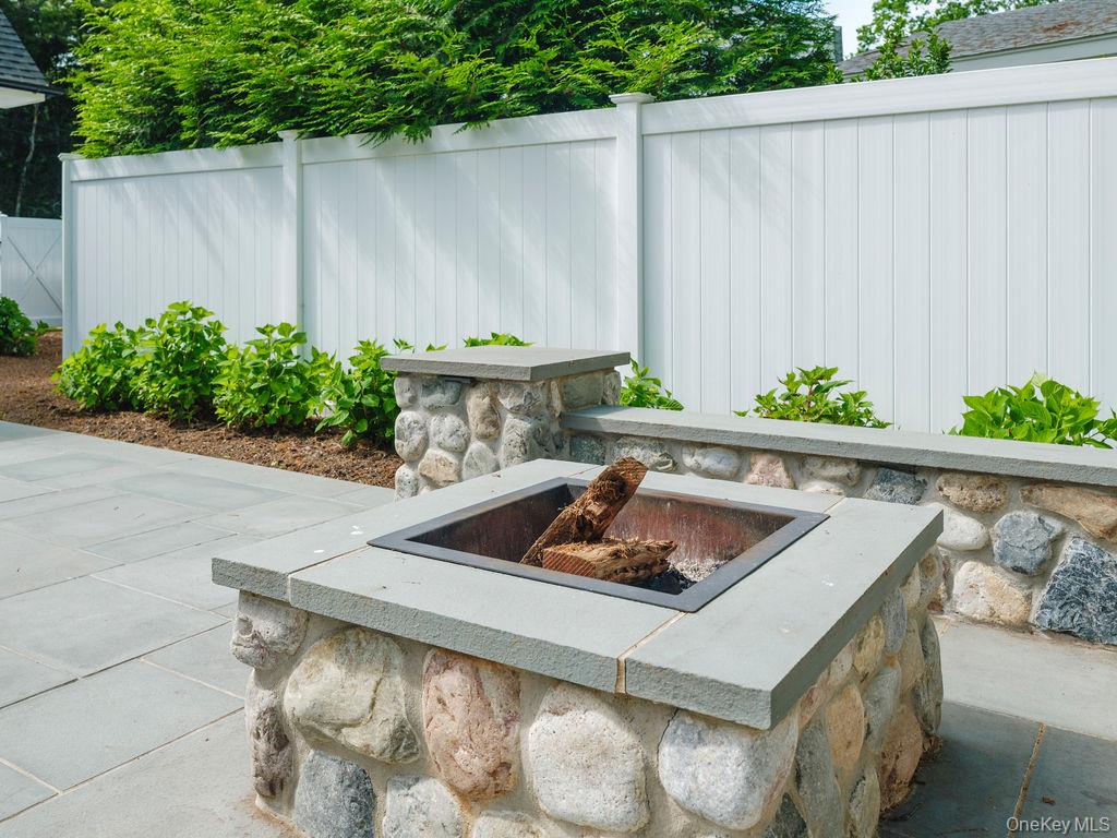 4525 South Harbor Road Southold, NY 11971 - Photo 35 of 43