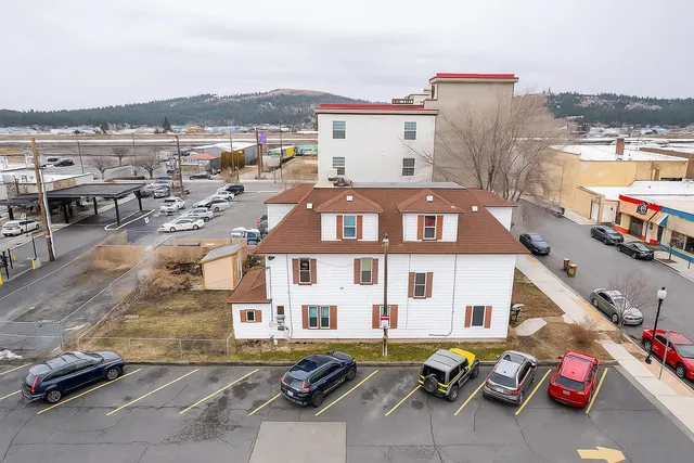 $450,000 | 3011 East Queen Avenue, Spokane, WA 99217