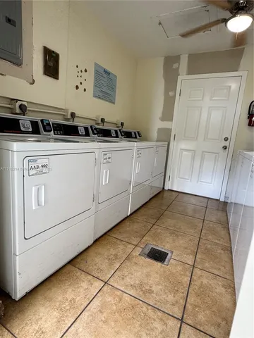 $1,700 | 7561 Northwest 16th Street, Unit 2107, Plantation, FL 33313