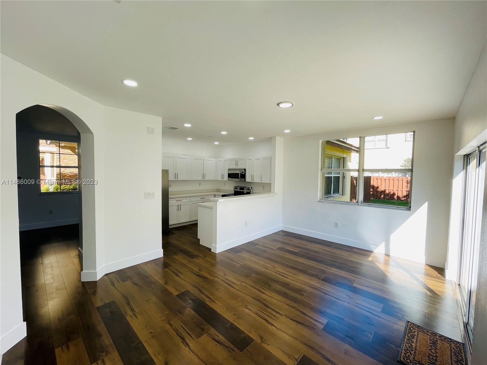 1570 Northeast 33rd Road, Unit 10911 Homestead, FL 33033 - Photo 15 of 58 Gallery Image 15