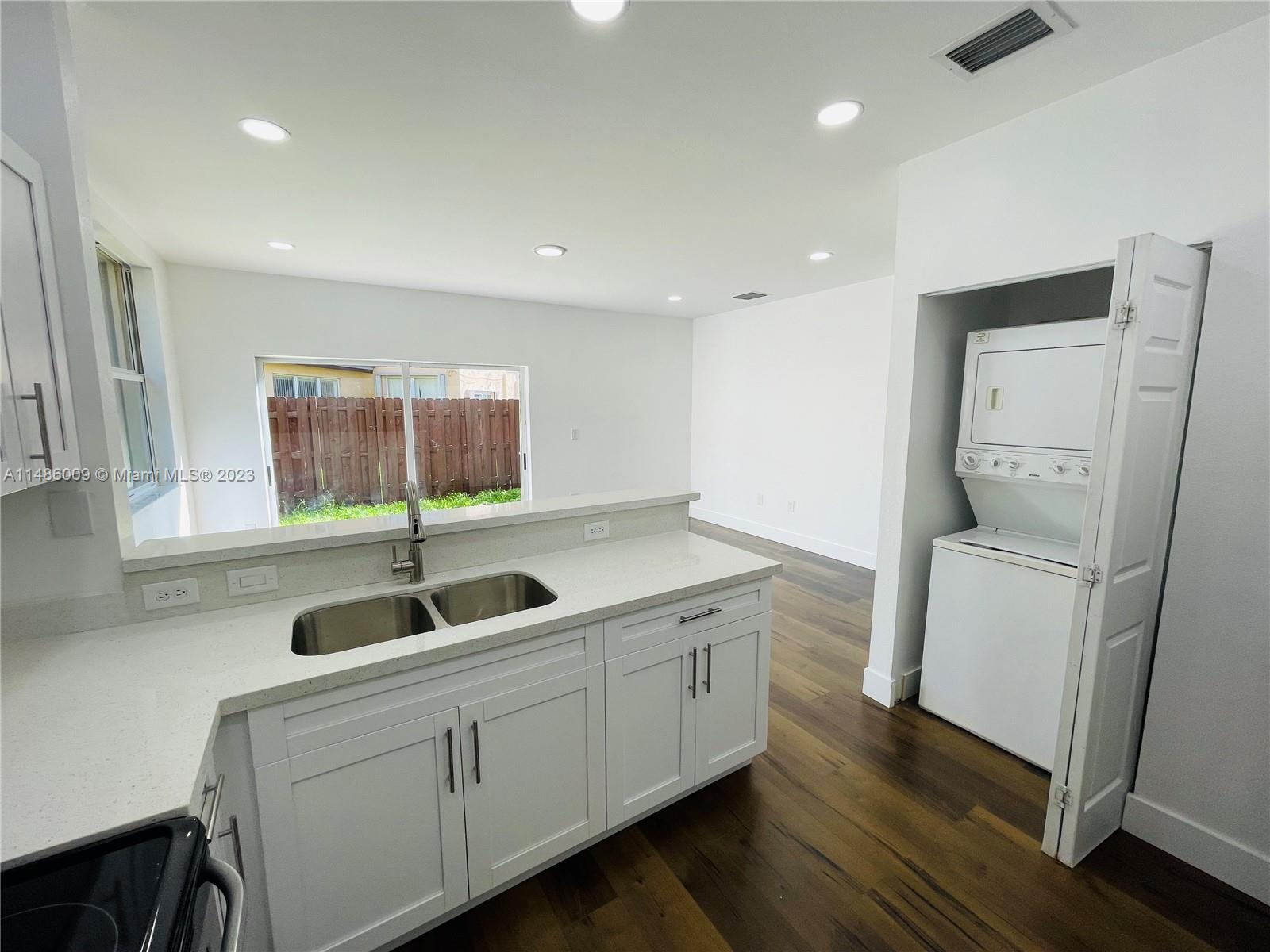 1570 Northeast 33rd Road, Unit 10911 Homestead, FL 33033 - Photo 19 of 58 Gallery Image 19