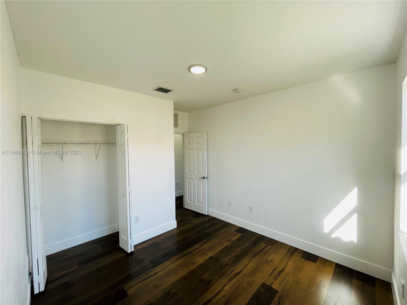 1570 Northeast 33rd Road, Unit 10911 Homestead, FL 33033 - Photo 31 of 58 Gallery Image 31