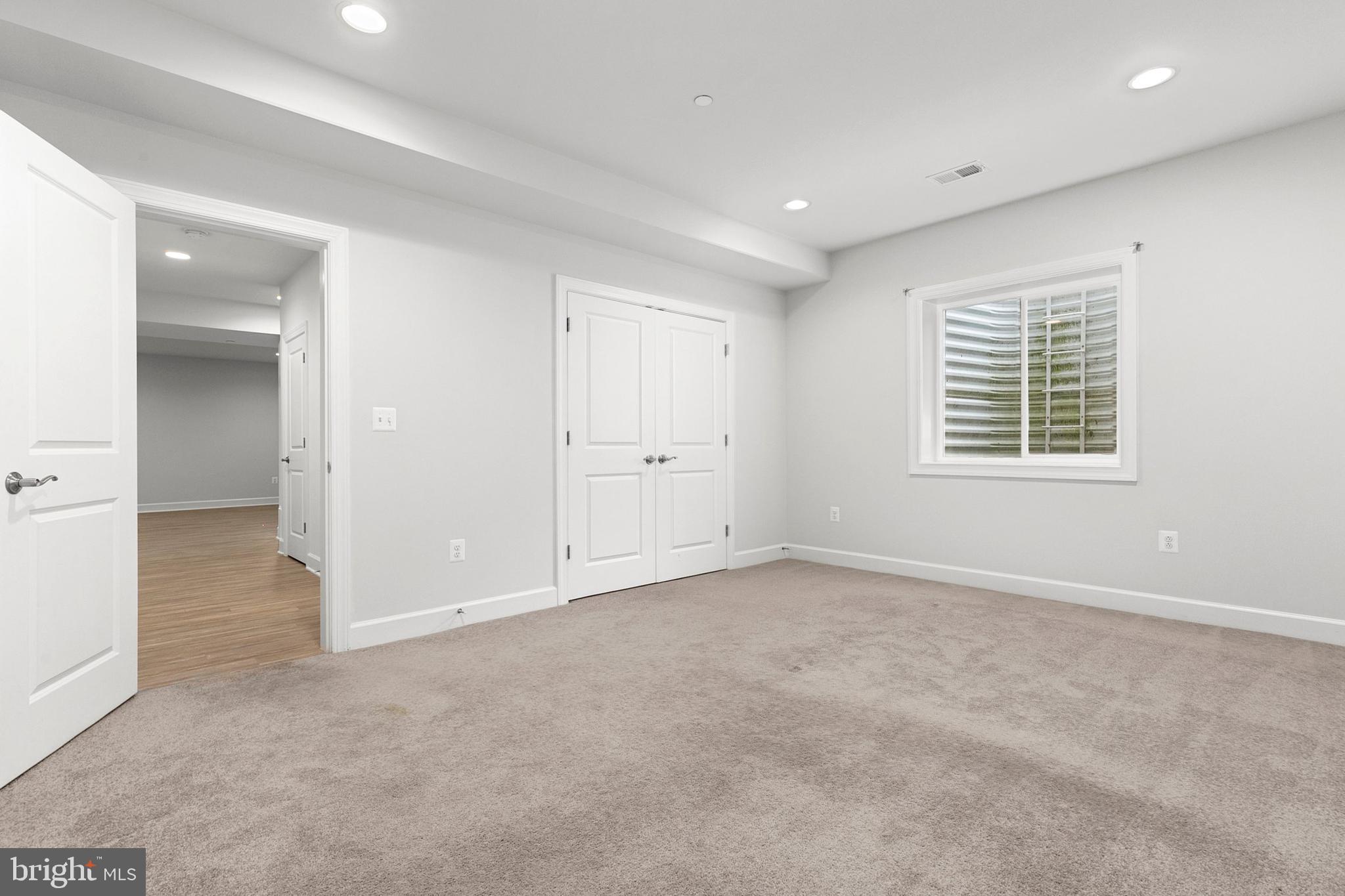 8308 Custer Road Bethesda, MD 20817 - Photo 41 of 86