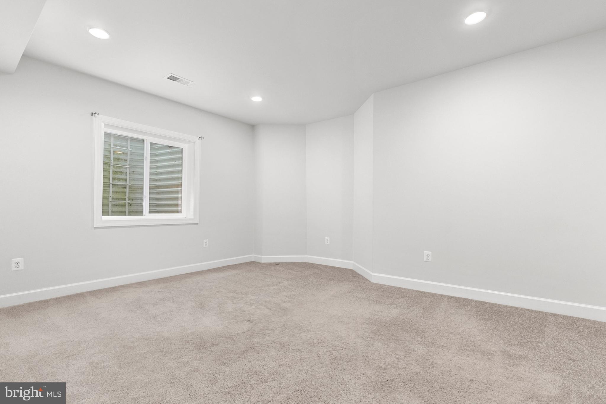 8308 Custer Road Bethesda, MD 20817 - Photo 42 of 86