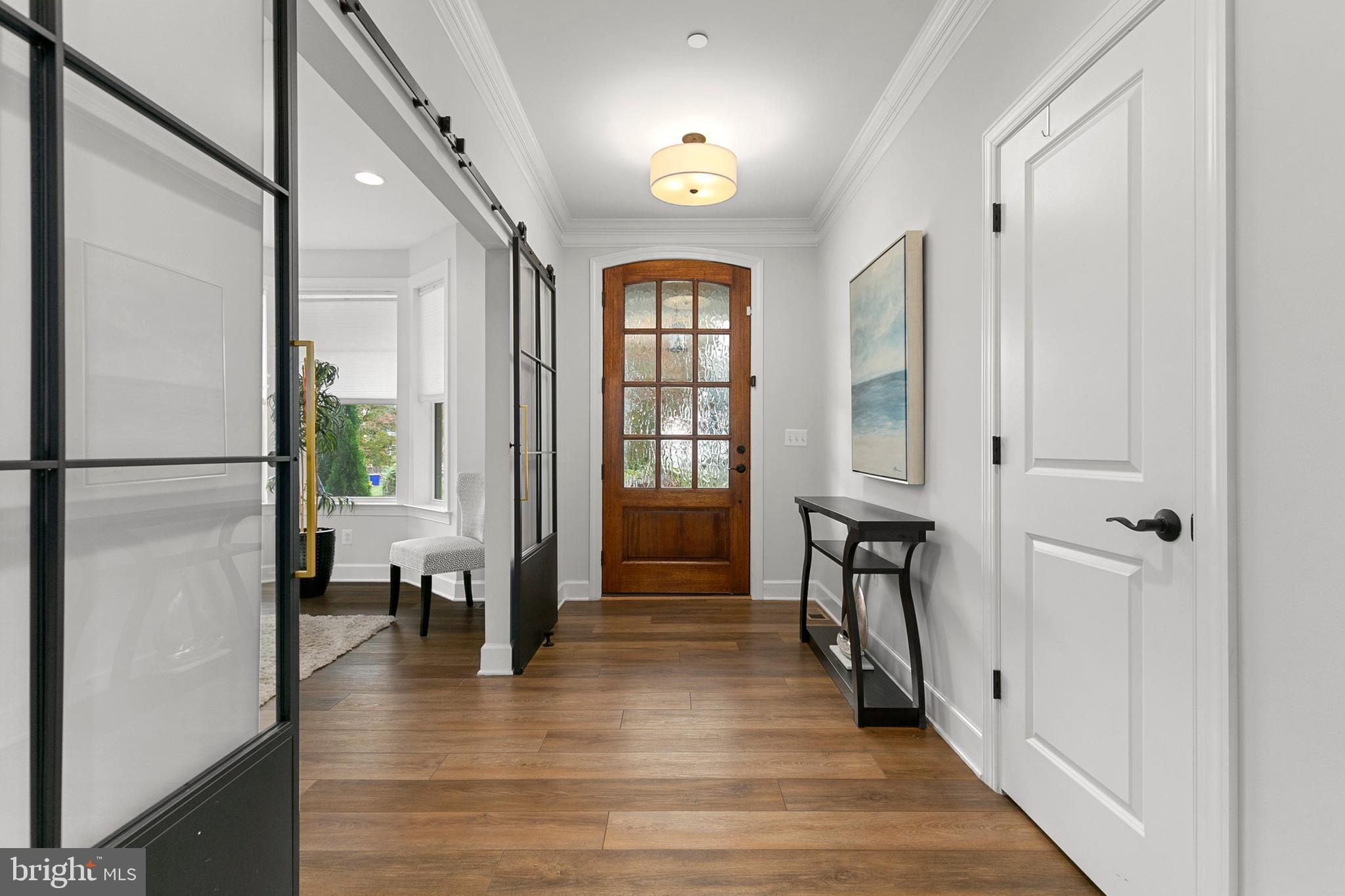 8308 Custer Road Bethesda, MD 20817 - Photo 5 of 86