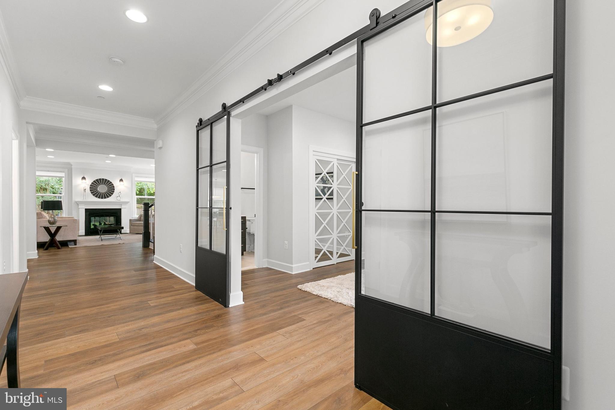 8308 Custer Road Bethesda, MD 20817 - Photo 6 of 86