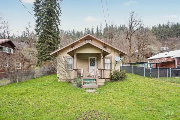 $189,000 | 1250 Michigan Avenue, Orofino, ID 83544