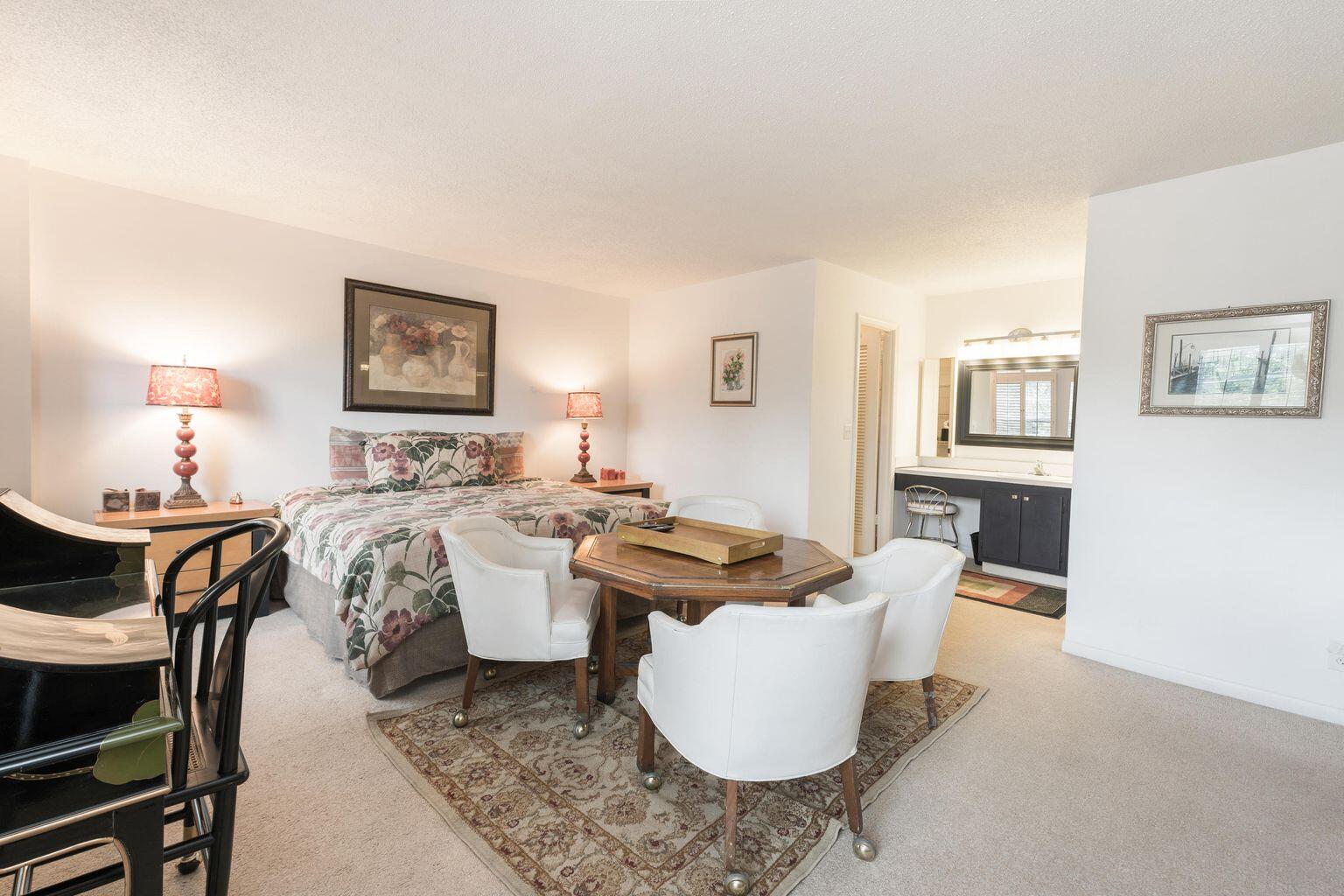 1111 South Ocean Boulevard, Unit 317 Boca Raton, FL 33432 - Photo 19 of 46 Primary Bedroom