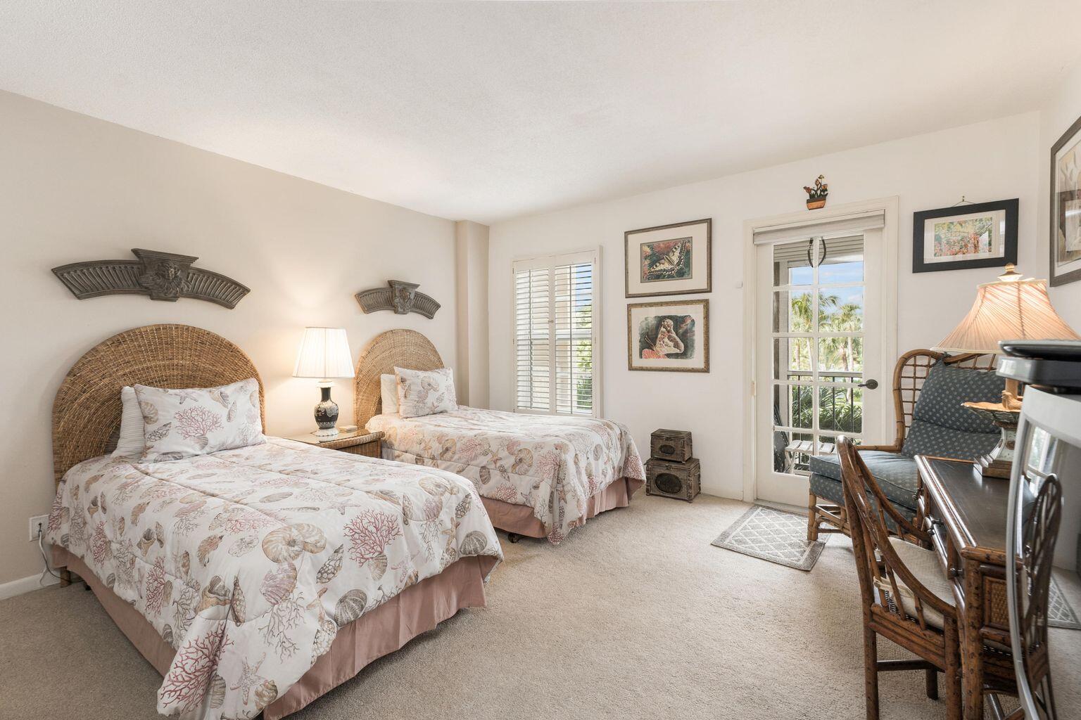 1111 South Ocean Boulevard, Unit 317 Boca Raton, FL 33432 - Photo 23 of 46 2nd En-suite Bedroom