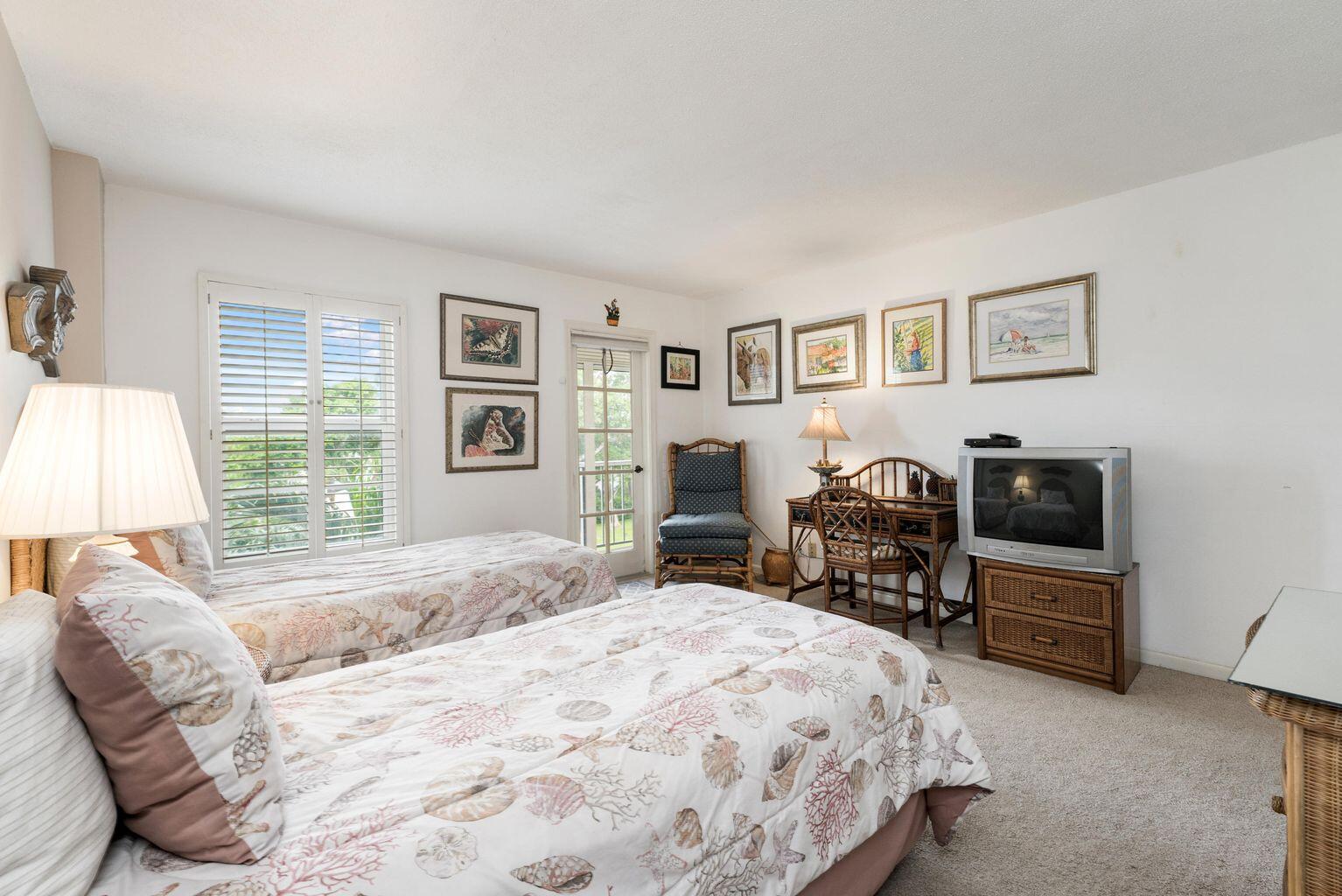 1111 South Ocean Boulevard, Unit 317 Boca Raton, FL 33432 - Photo 24 of 46 2nd En-Suite Bedroom
